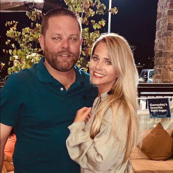 Meet your Posher, Brandi - Picture 1 of 1